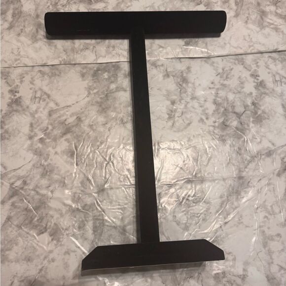 T-Bar Display 12"x12" Black Velvet‎ - Picture 1 of 2